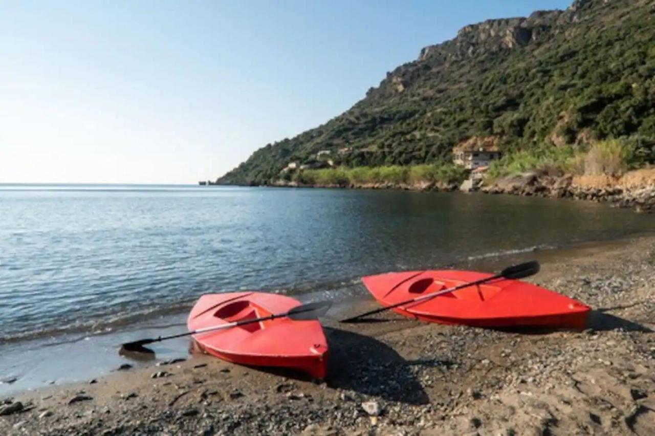 House Just On The Beach -Included 2 Canoe, 2 Bicycles Ravdhoukha Екстер'єр фото